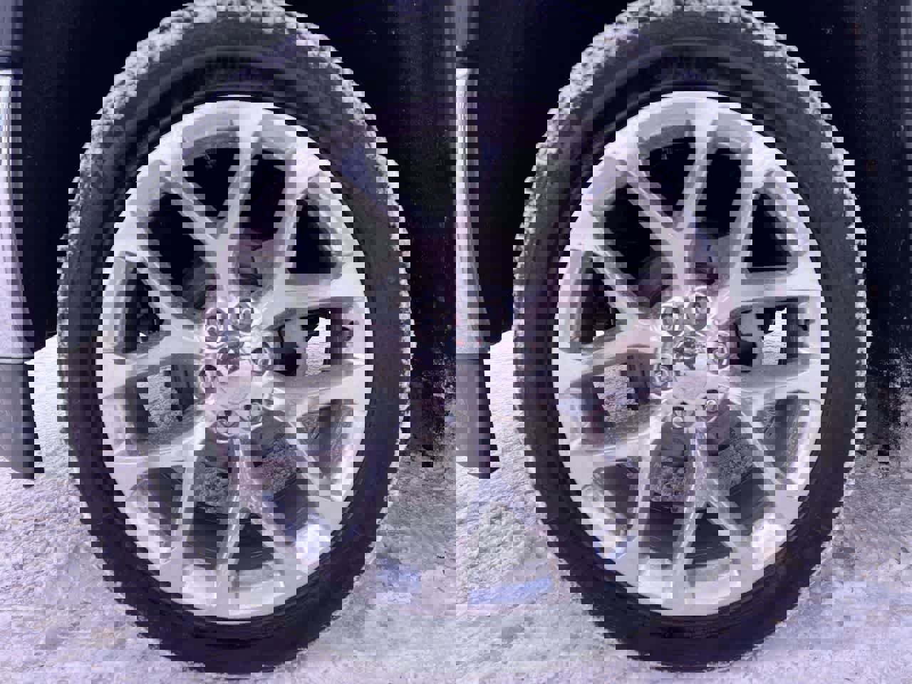 Used 2015 GMC Sierra 1500 SLE image 2