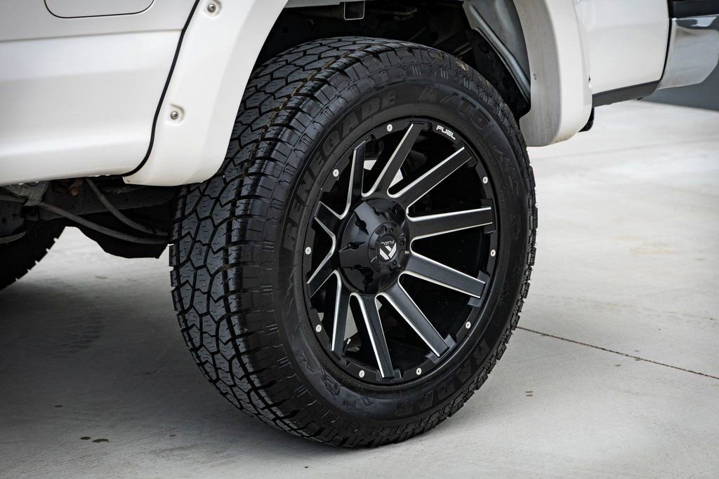 Used 2017 Ford F350 Lariat w/ Lariat Ultimate Package image 6