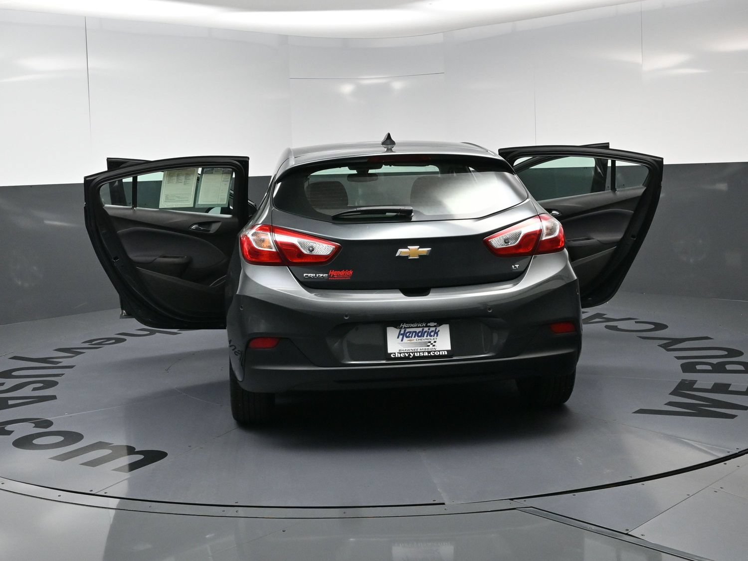 Used 2019 Chevrolet Cruze LT w/ Convenience Package FWD image 28