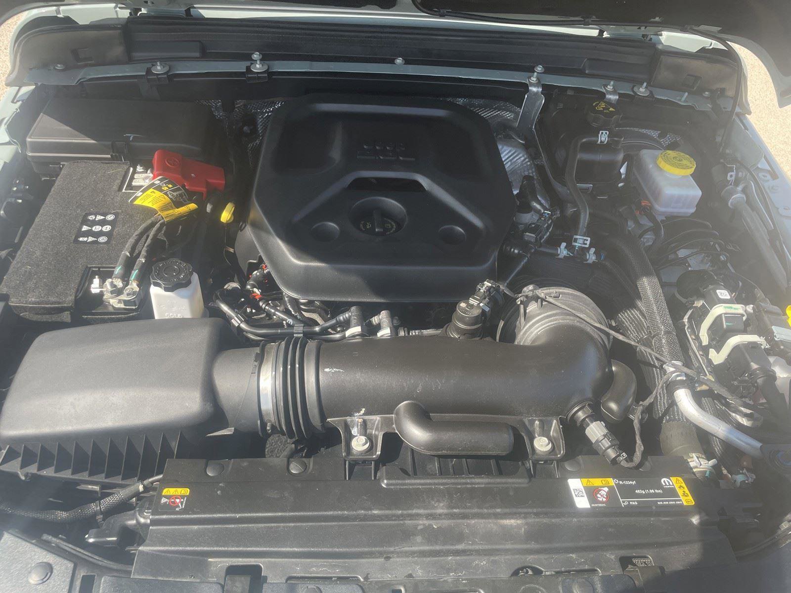 Used 2024 Jeep Wrangler Sport S image 32