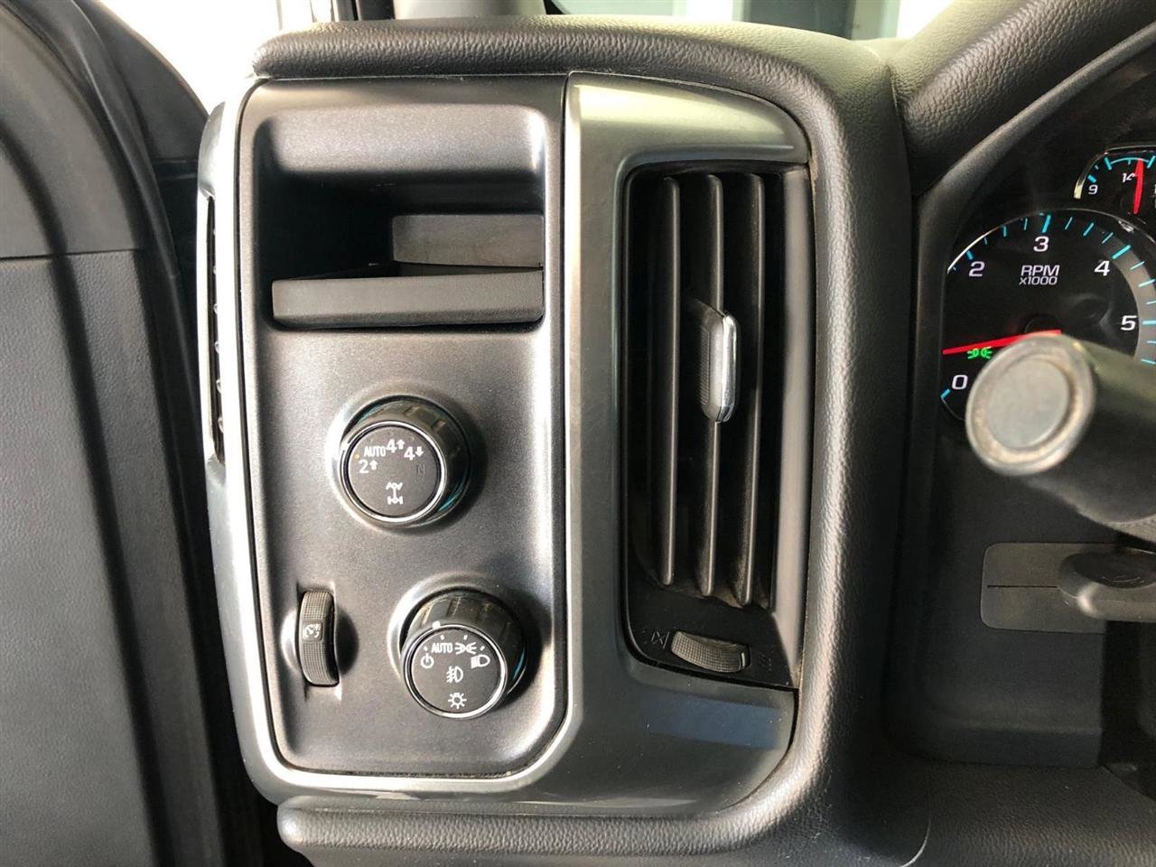 Used 2017 Chevrolet Silverado 1500 LT w/ All Star Edition image 24