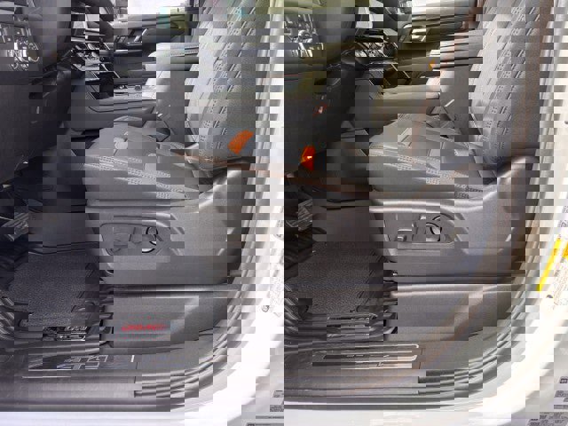 New 2026 GMC Sierra 2500 AT4 w/ AT4 Premium Plus Package image 13