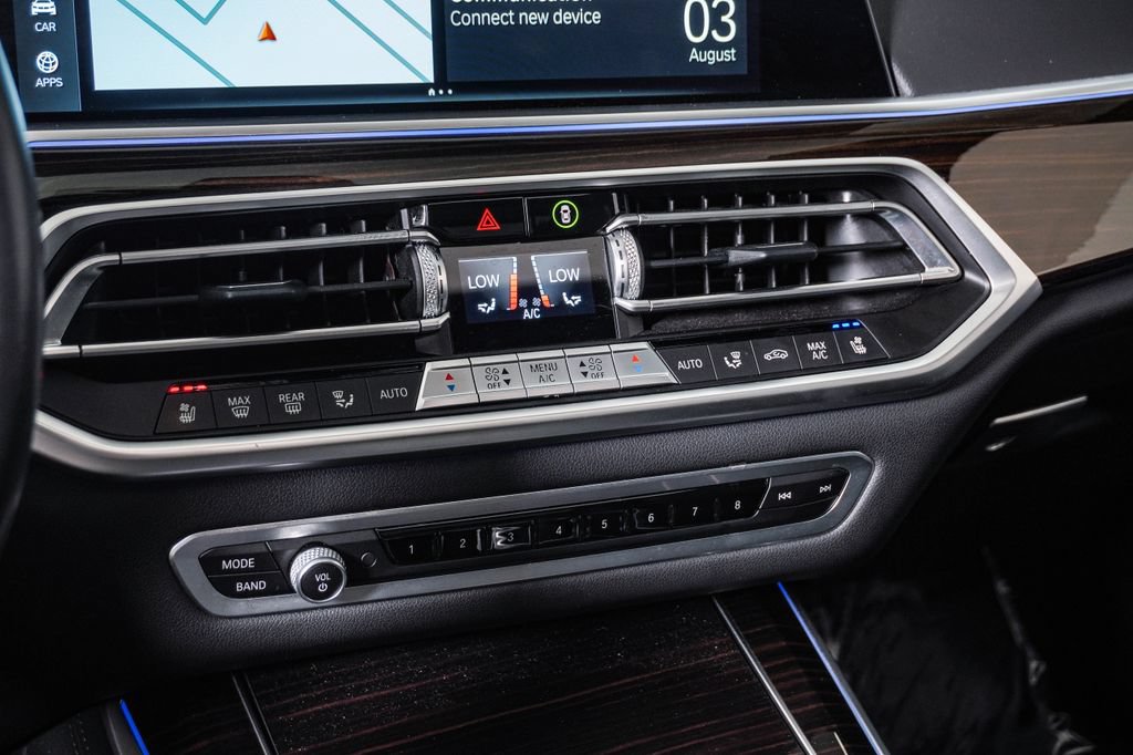 Used 2021 BMW X5 M50i w/ Executive Package AWD/4WD image 24