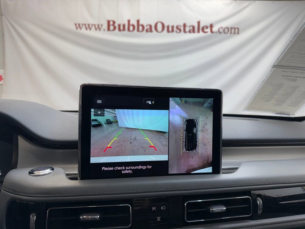 Used 2021 Lincoln Aviator Reserve w/ Equipment Group 202A image 17