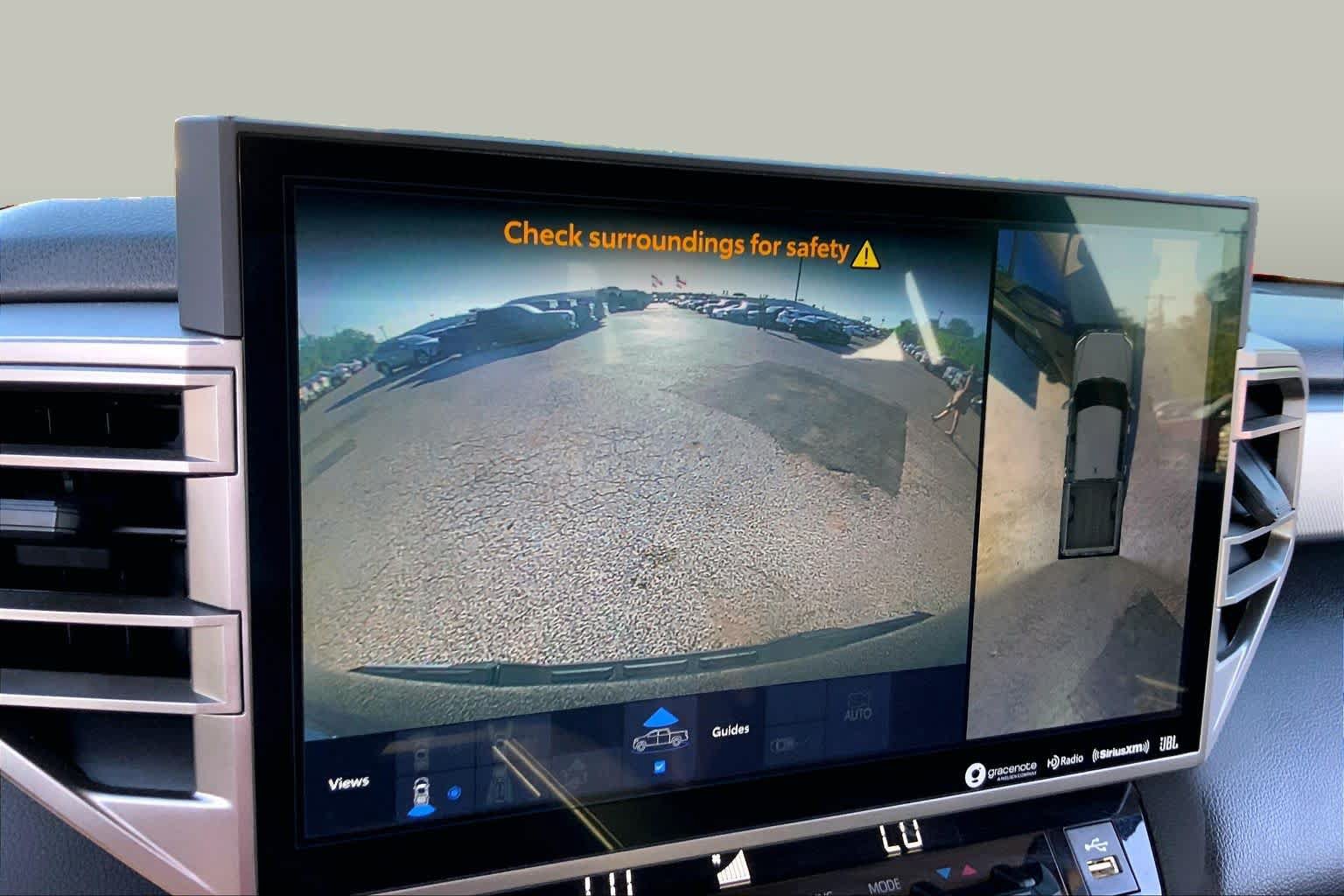 Used 2023 Toyota Tundra Limited AWD/4WD image 27