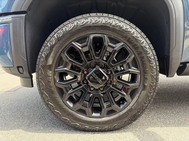 New 2026 GMC Sierra 2500 Denali w/ Denali Reserve Package AWD/4WD image 18