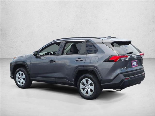 Used 2020 Toyota RAV4 LE FWD image 7