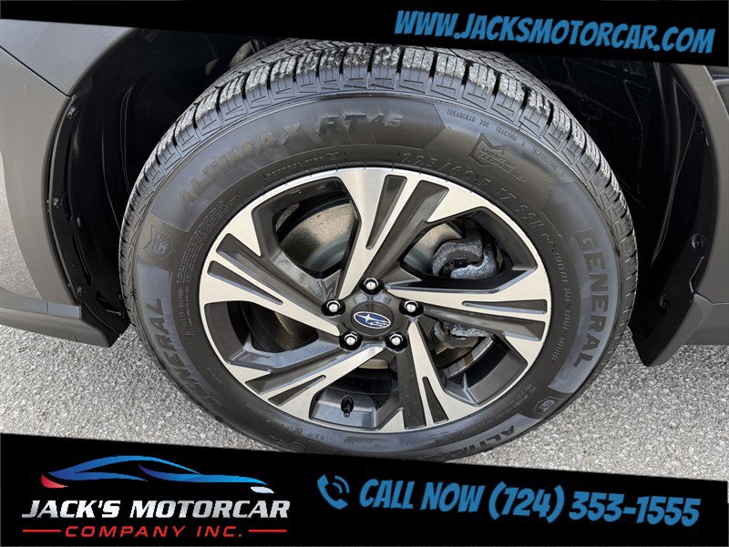 Used 2024 Subaru Crosstrek 2.0i Premium image 17