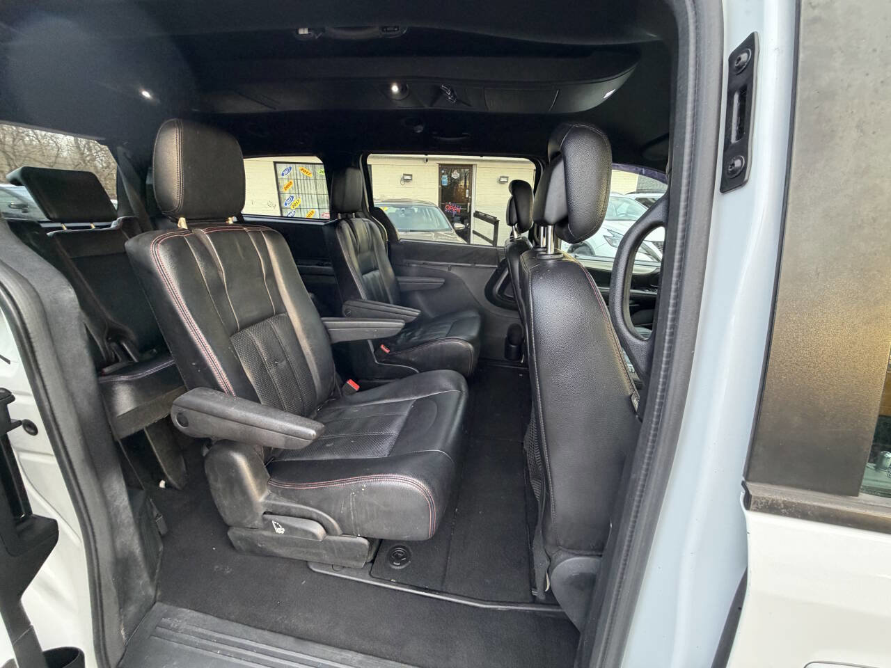 Used 2019 Dodge Grand Caravan GT FWD image 15
