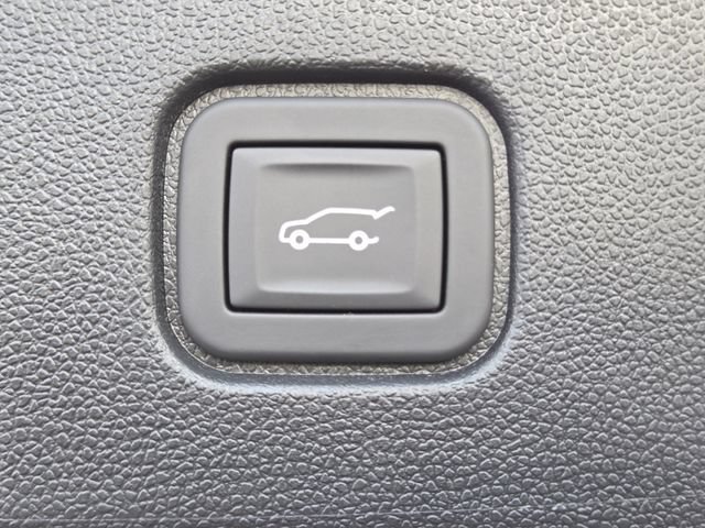 Used 2026 Chevrolet Blazer EV RS w/ Super Cruise Package AWD/4WD image 20