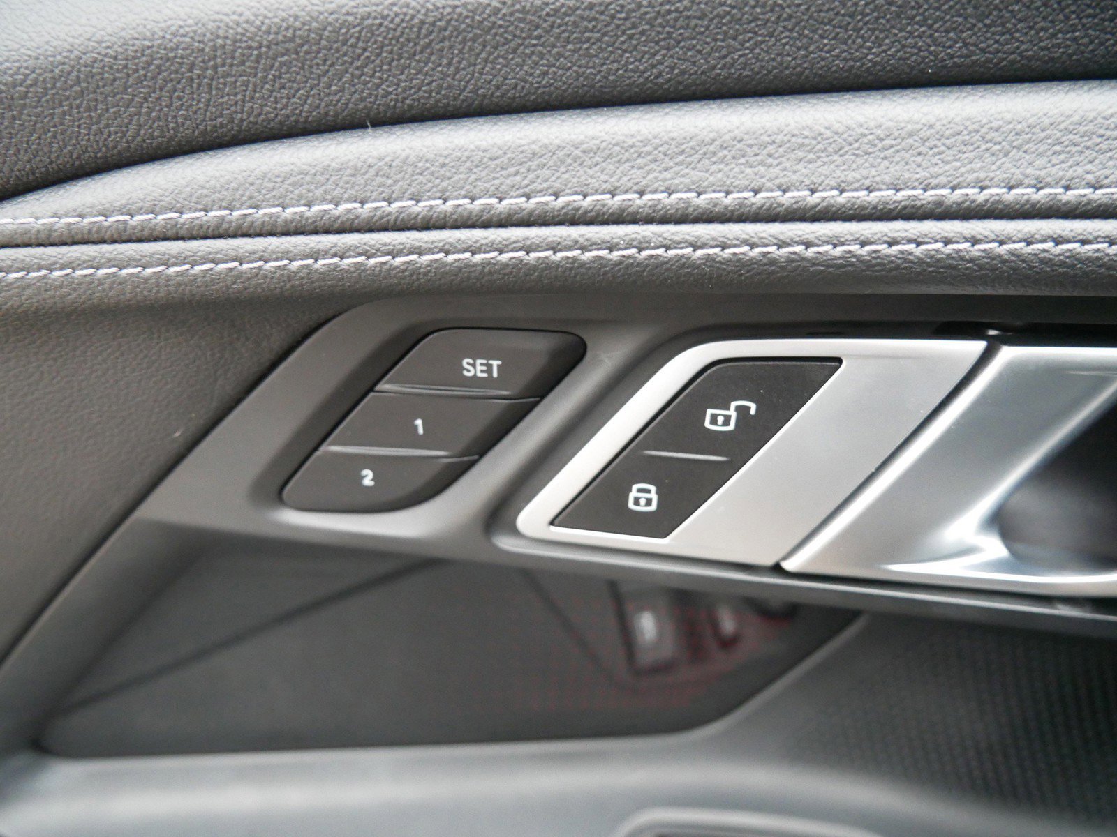 Used 2023 BMW 230i 230i w/ Premium Package image 18