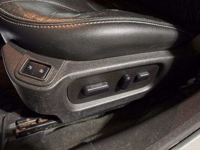 Used 2013 Ford Taurus Limited AWD/4WD image 5
