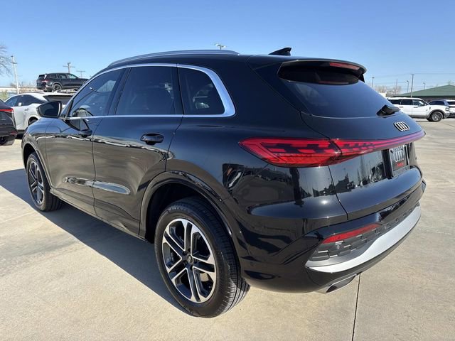 Used 2025 Audi Q5 2.0T Premium w/ 19" Wheel Package image 5