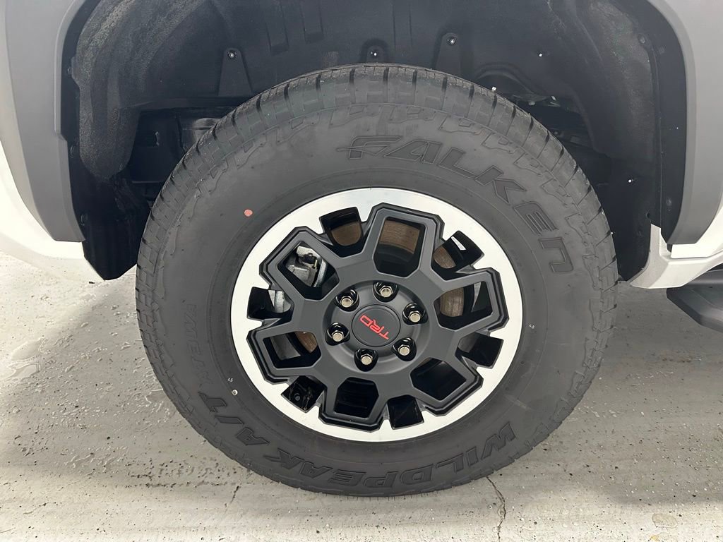 Used 2025 Toyota 4Runner TRD Off-Road Premium image 64
