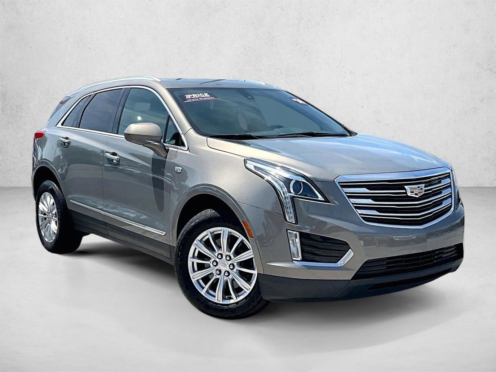 Used 2018 Cadillac XT5 FWD w/ LPO, Wheel Lock Package image 12