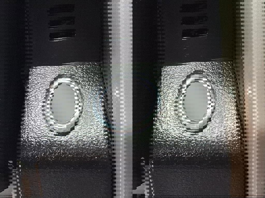 Used 2017 Ford F150 Lariat w/ Equipment Group 501A Mid image 25