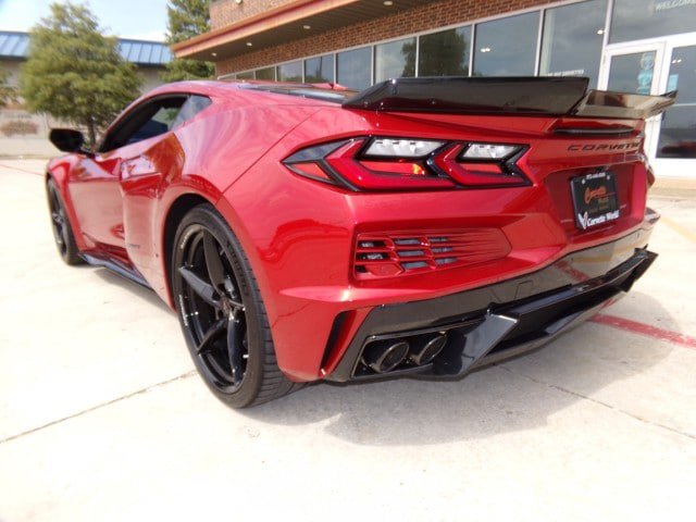 Used 2024 Chevrolet Corvette E-Ray w/ Stealth Interior Trim Package AWD/4WD image 7