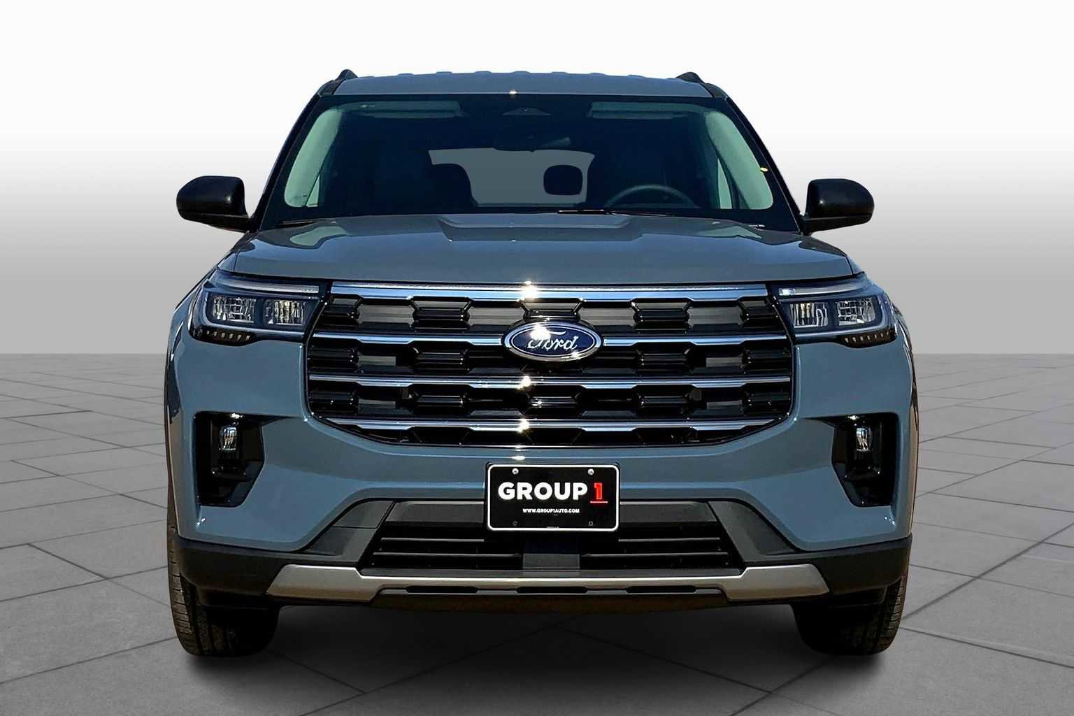 New 2025 Ford Explorer Active w/ Active Comfort Package image 3