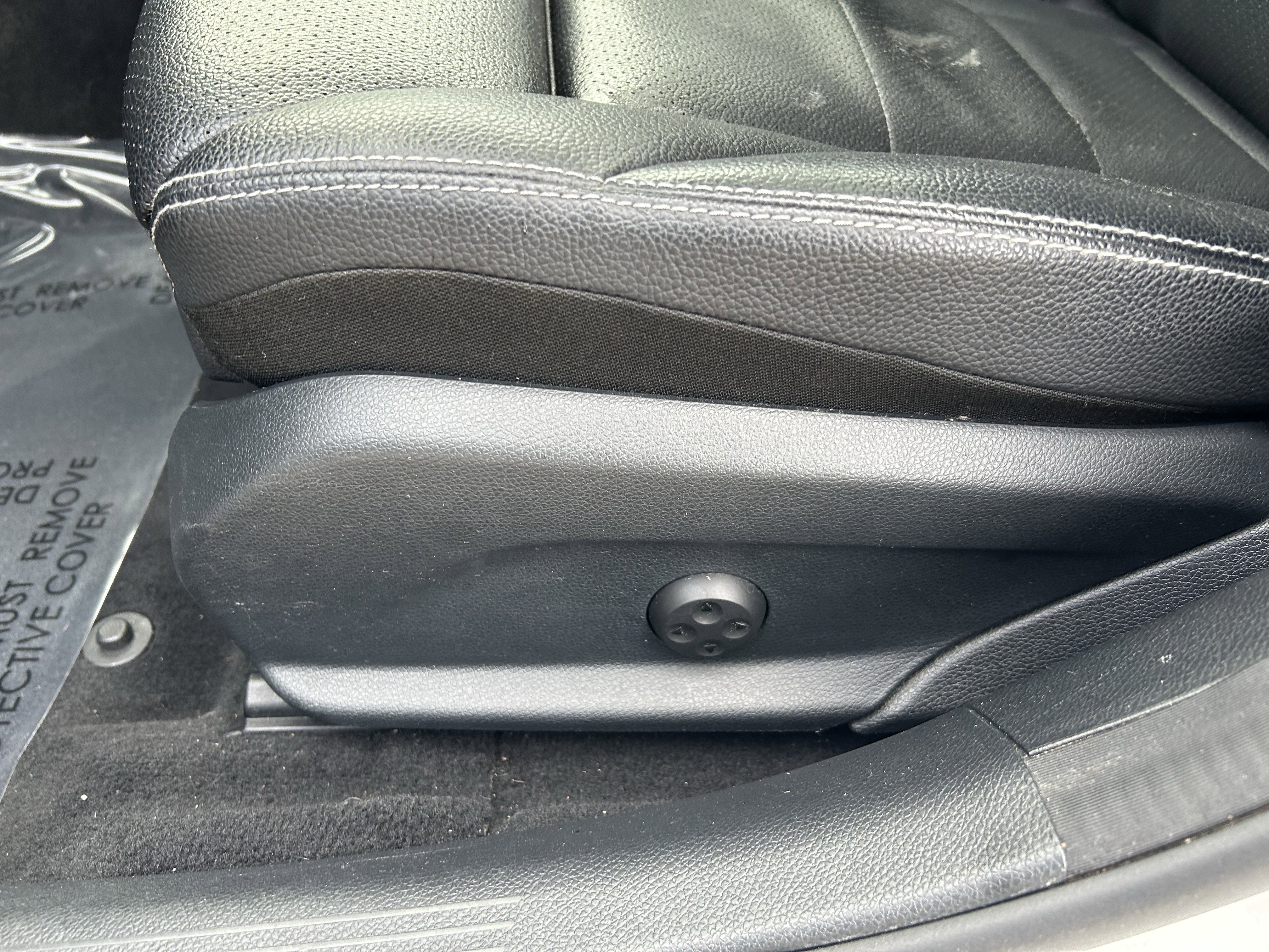 Used 2018 Mercedes-Benz C 300 4MATIC Sedan image 22