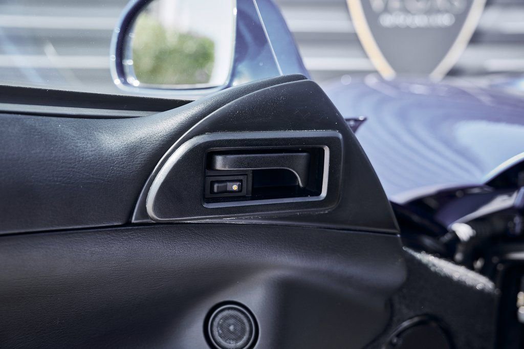 Used 1996 Dodge Viper GTS image 44