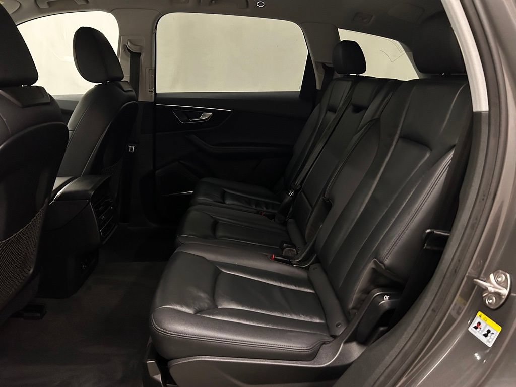 Used 2023 Audi Q7 3.0T Premium Plus AWD/4WD image 15
