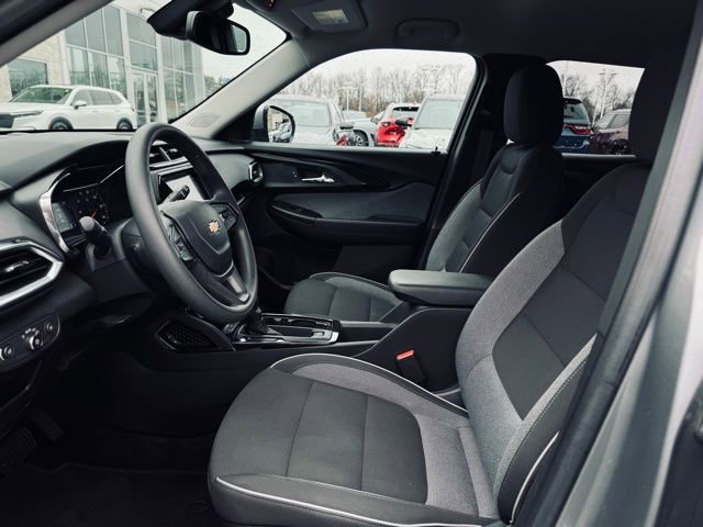 Used 2023 Chevrolet TrailBlazer LT w/ Convenience Package image 15