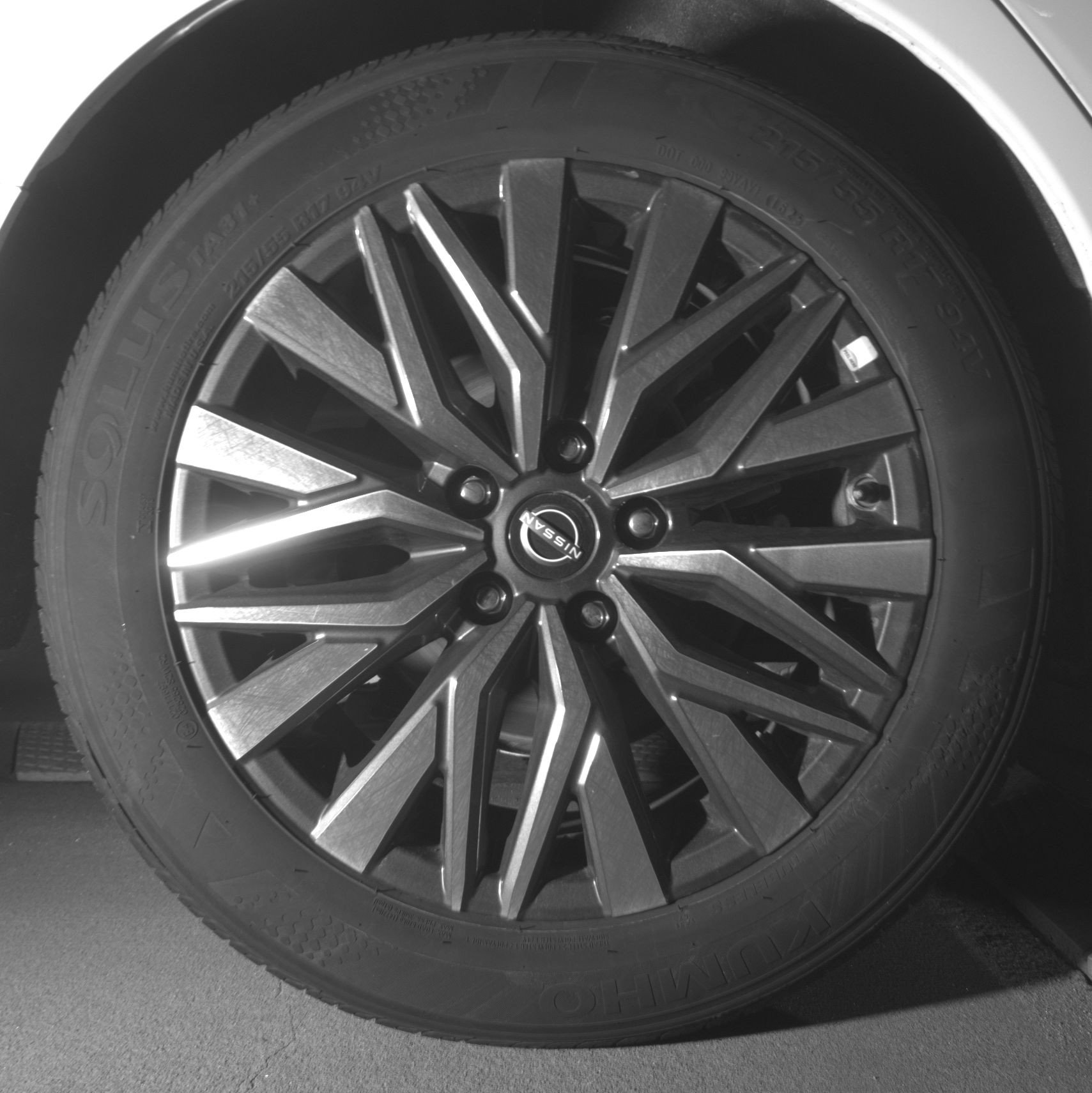 Used 2025 Nissan Altima 2.5 SV FWD image 15
