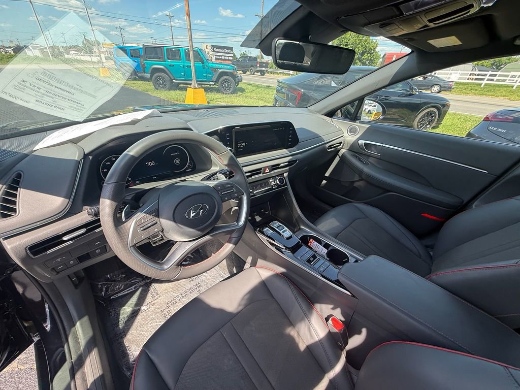 Used 2023 Hyundai Sonata SEL Plus FWD image 14