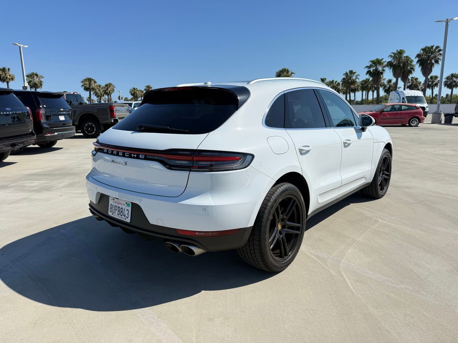 Used 2021 Porsche Macan S AWD/4WD image 3