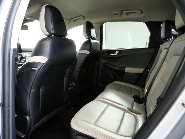 Certified 2020 Ford Escape Titanium AWD/4WD image 13