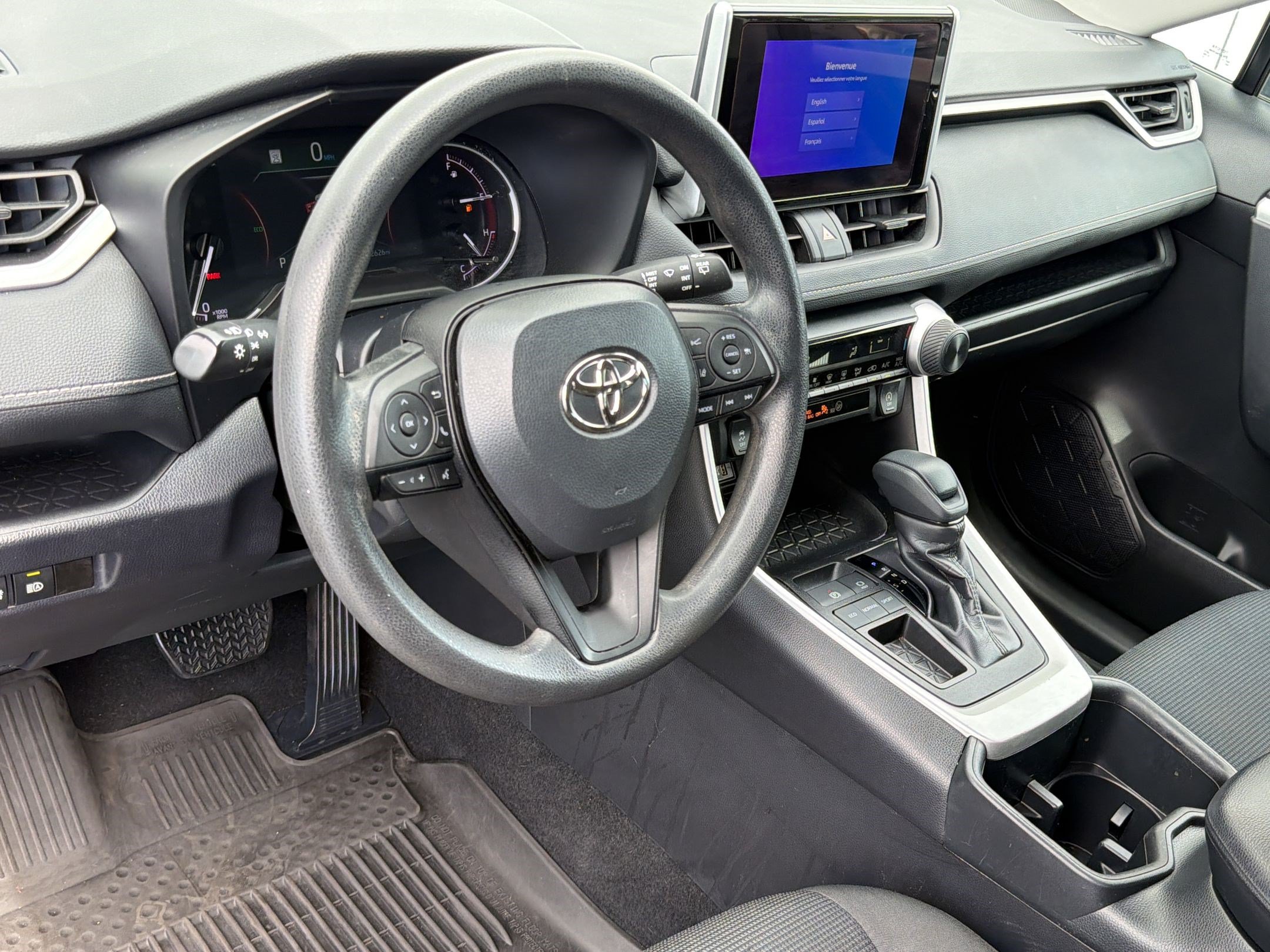 Certified 2024 Toyota RAV4 LE FWD image 4
