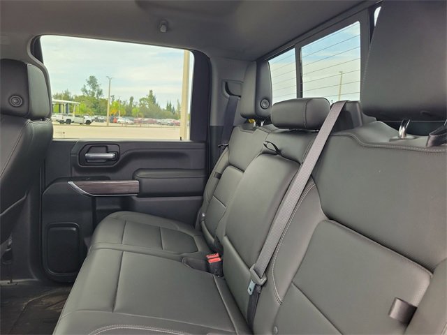 Certified 2020 Chevrolet Silverado 2500 LTZ w/ LTZ Plus Package image 10