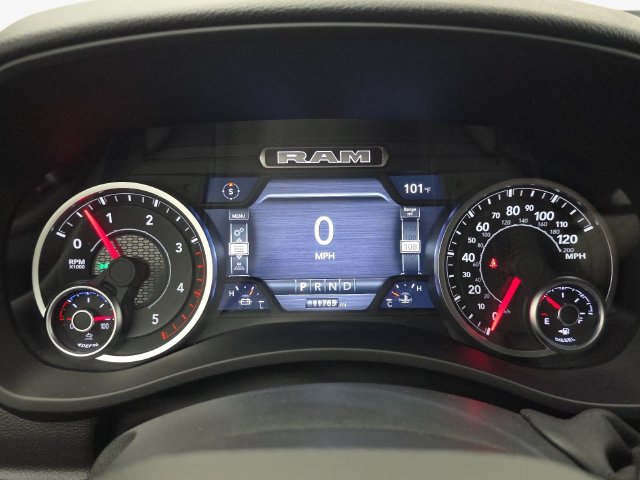 Used 2026 RAM 3500 Big Horn AWD/4WD image 19
