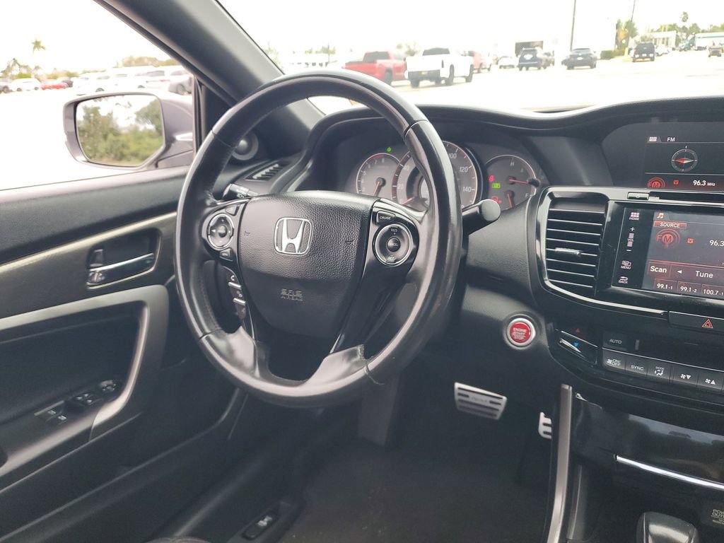 Used 2017 Honda Accord EX-L image 15