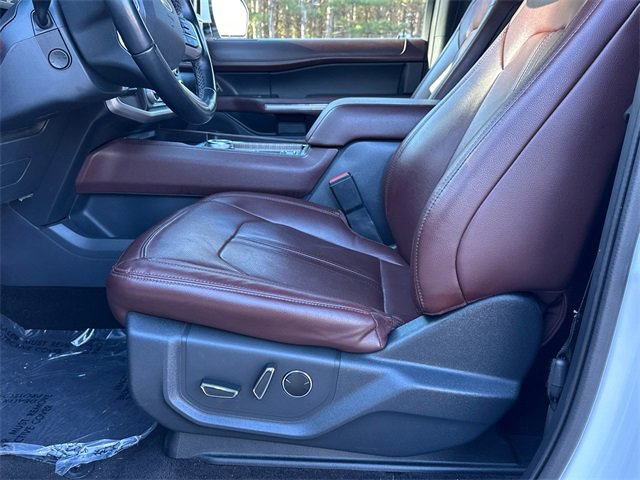Certified 2022 Ford Expedition Max Limited image 9