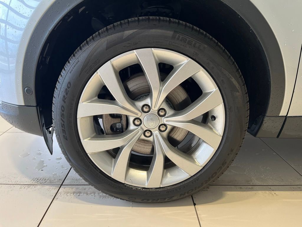 Used 2021 Land Rover Discovery Sport S image 14