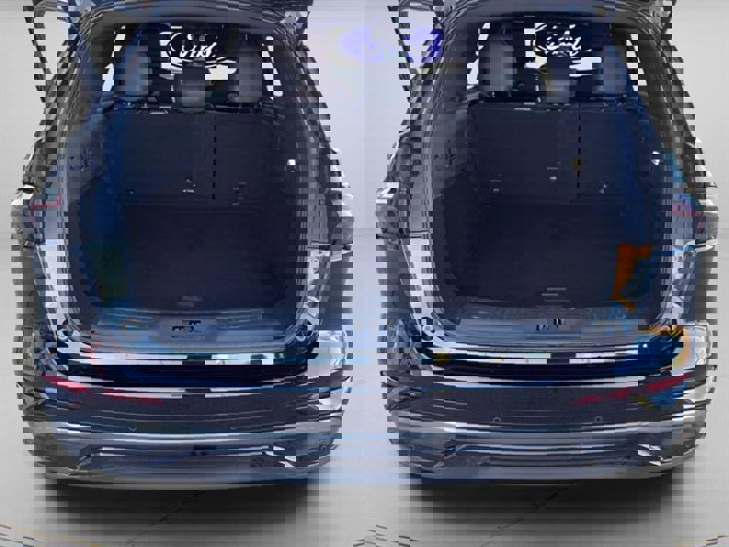 Used 2024 Lincoln Nautilus Reserve w/ Equipment Group 203A image 26