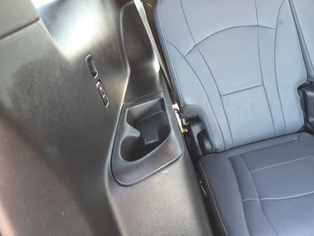 Used 2024 Buick Enclave Premium AWD/4WD image 58