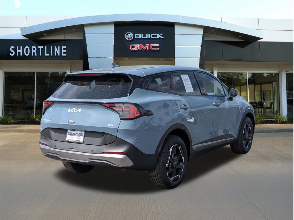 Used 2026 Kia Sportage S AWD/4WD image 3