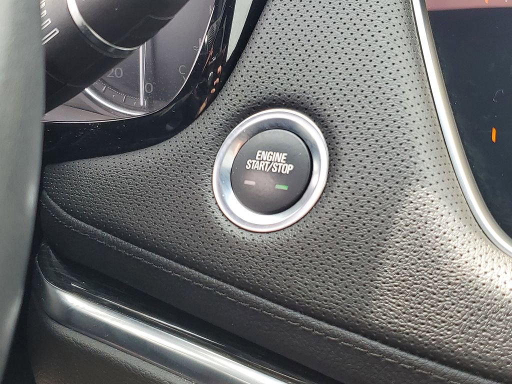 Used 2022 Cadillac XT5 Premium Luxury AWD/4WD image 14