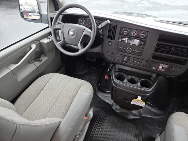 New 2026 Chevrolet Express 3500 w/ Power Convenience Package image 27