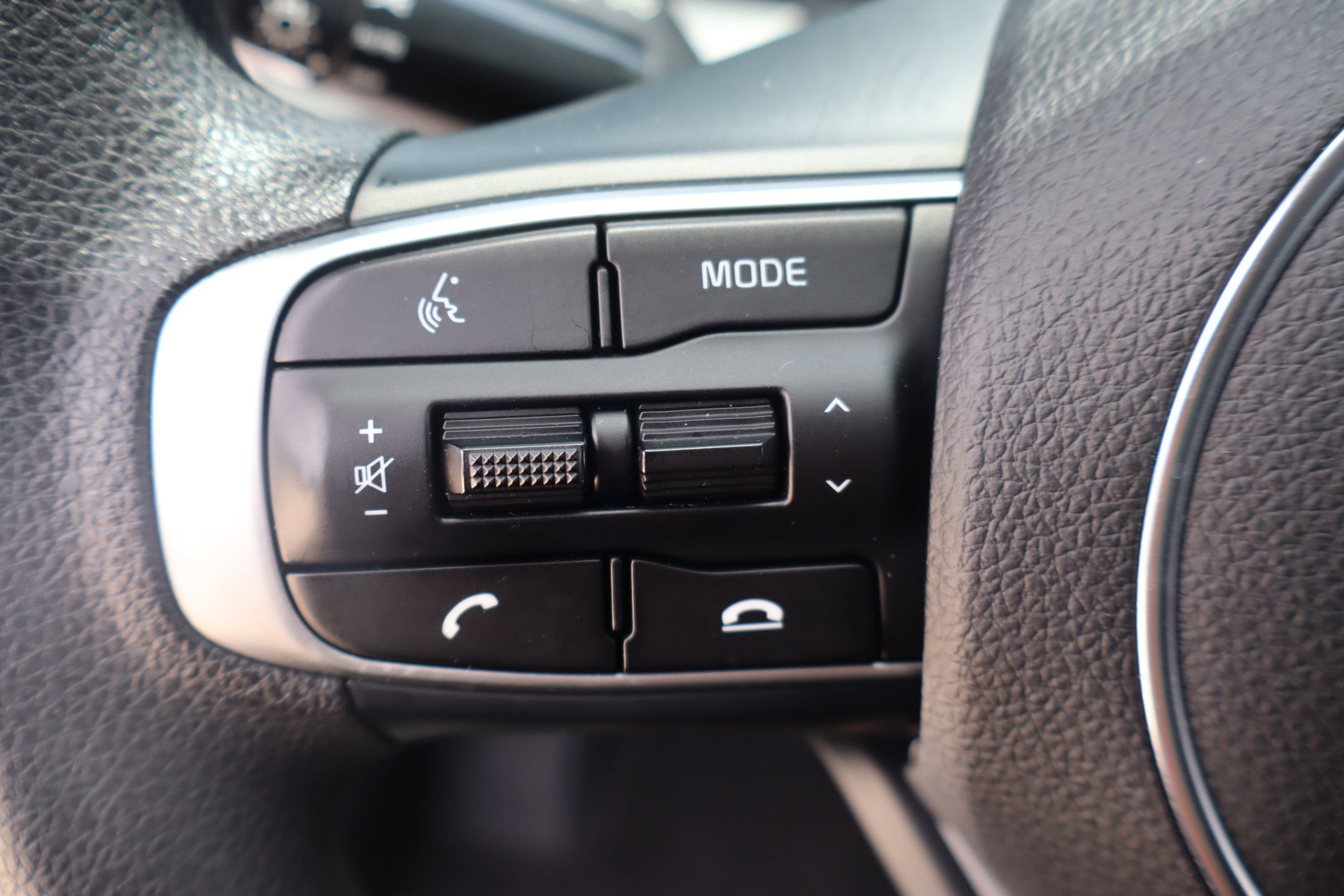 Used 2024 Kia K5 LXS FWD image 15