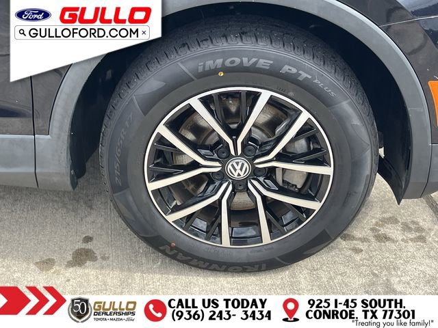 Used 2021 Volkswagen Tiguan SE w/ Panoramic Sunroof Package AWD/4WD image 31