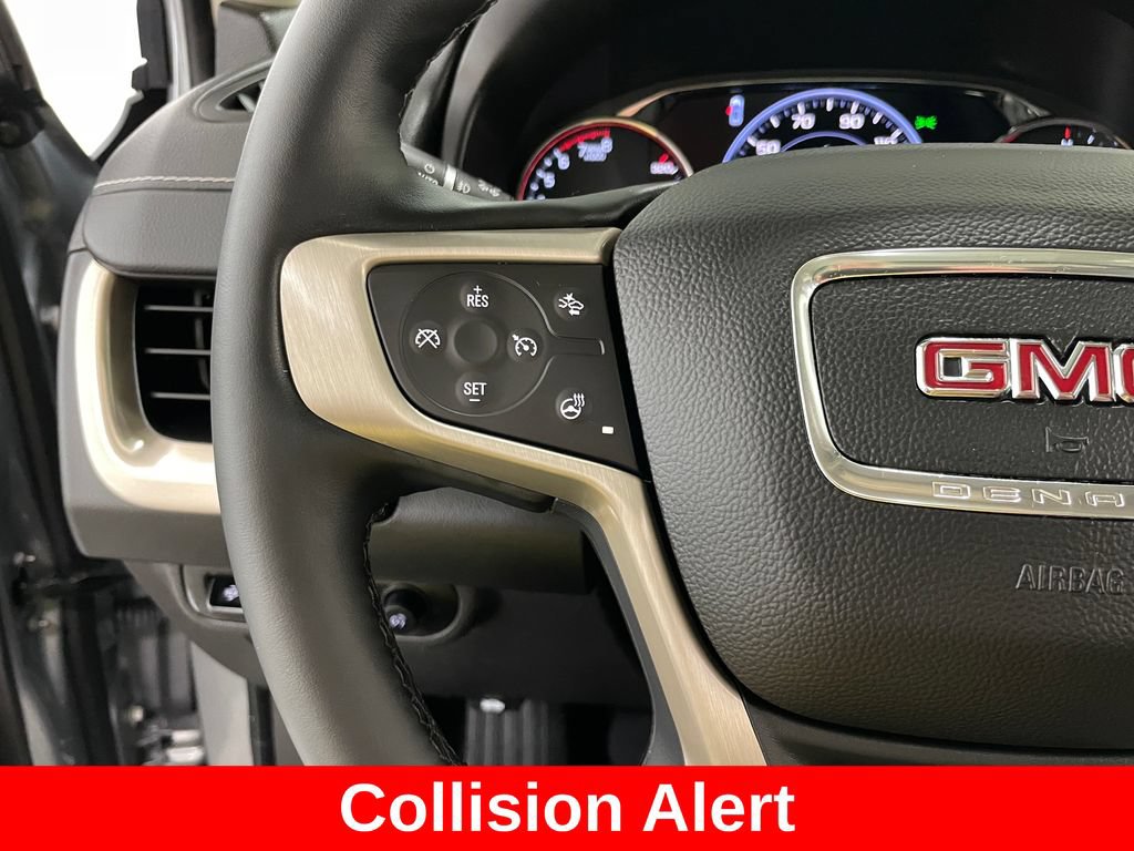 Certified 2024 GMC Terrain Denali w/ Denali Premium Package AWD/4WD image 32