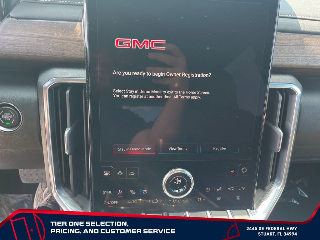 New 2026 GMC Acadia Denali Ultimate AWD/4WD image 24