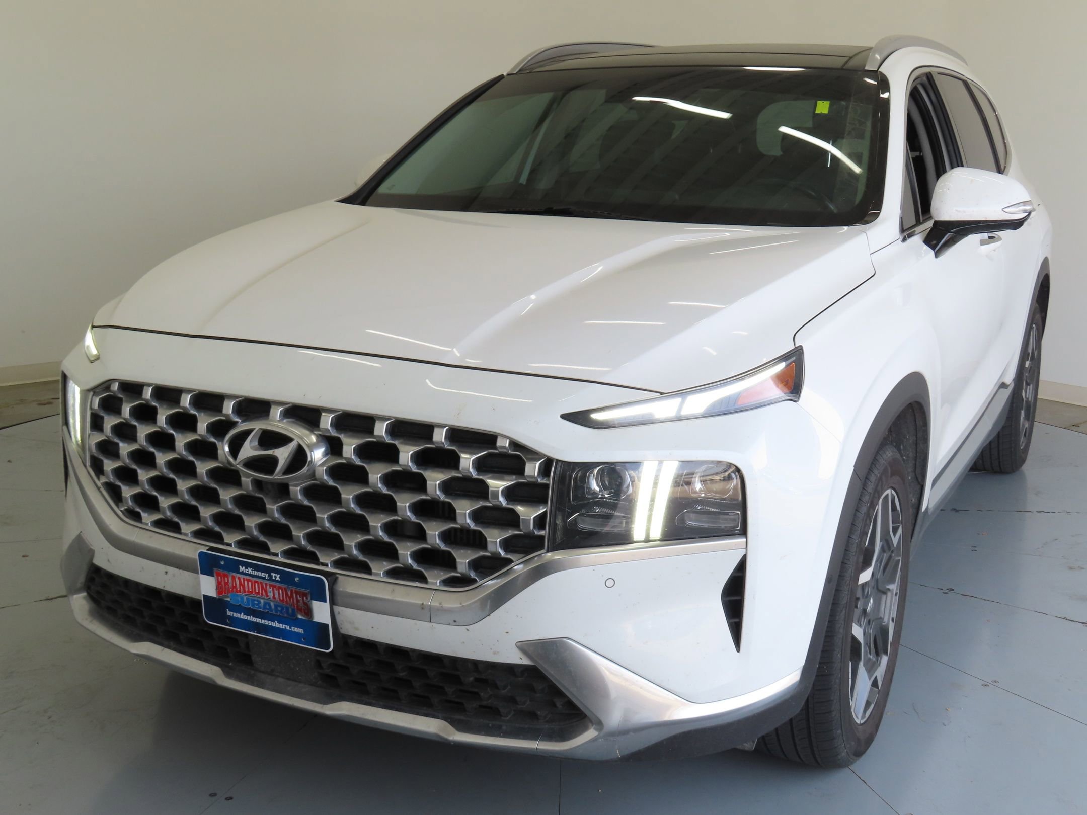 Used 2022 Hyundai Santa Fe Limited FWD image 9