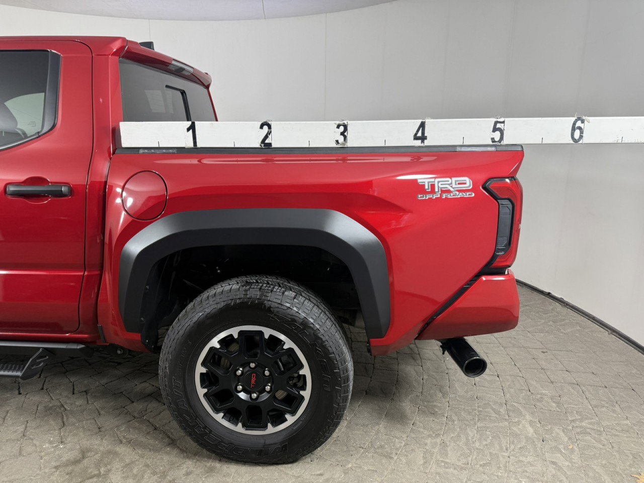 Used 2025 Toyota Tacoma TRD Off-Road w/ TRD Off Road Upgrade Package AWD/4WD image 5
