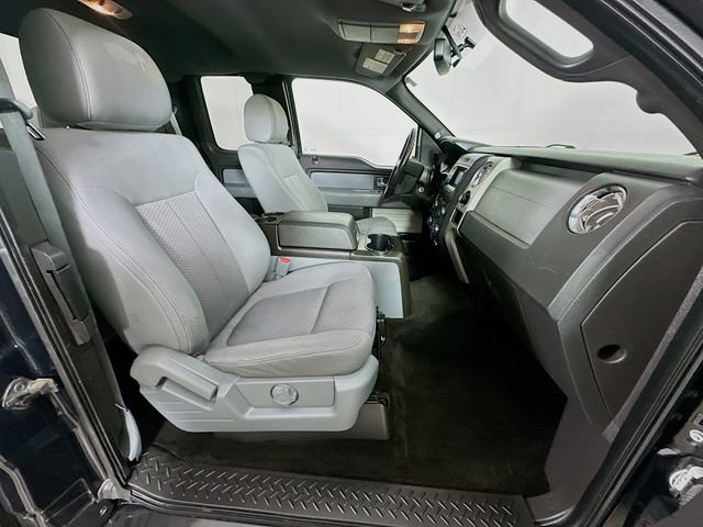 Used 2014 Ford F150 XLT w/ XLT Chrome Package image 7