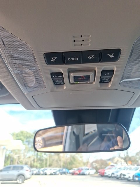 Used 2021 Toyota RAV4 XLE Premium image 14