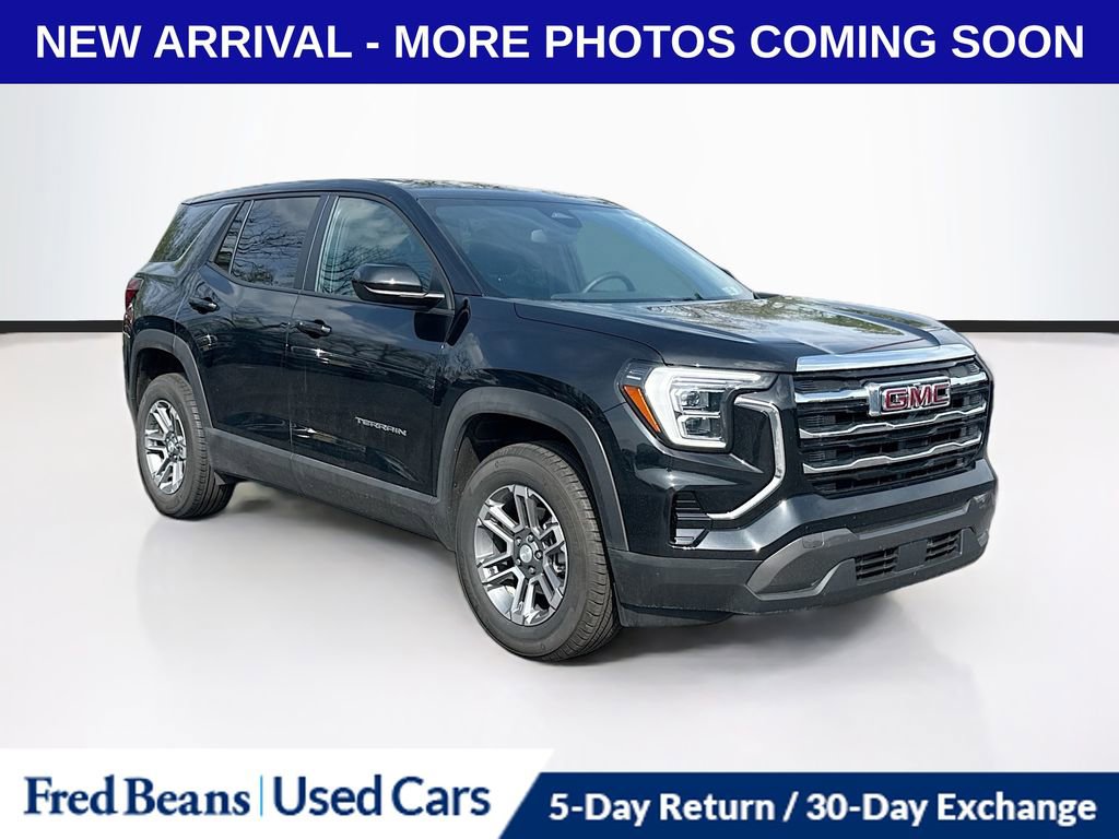 Used 2026 GMC Terrain Elevation image 1